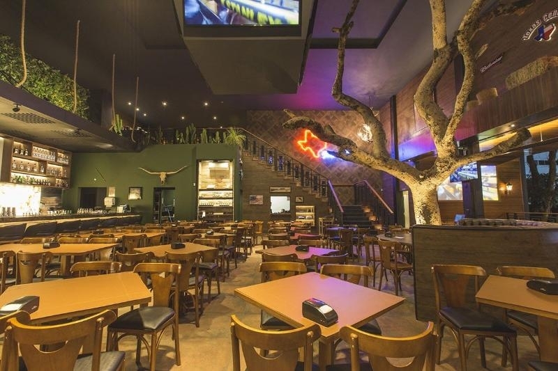 Velho Texas - Steak and Drinks
