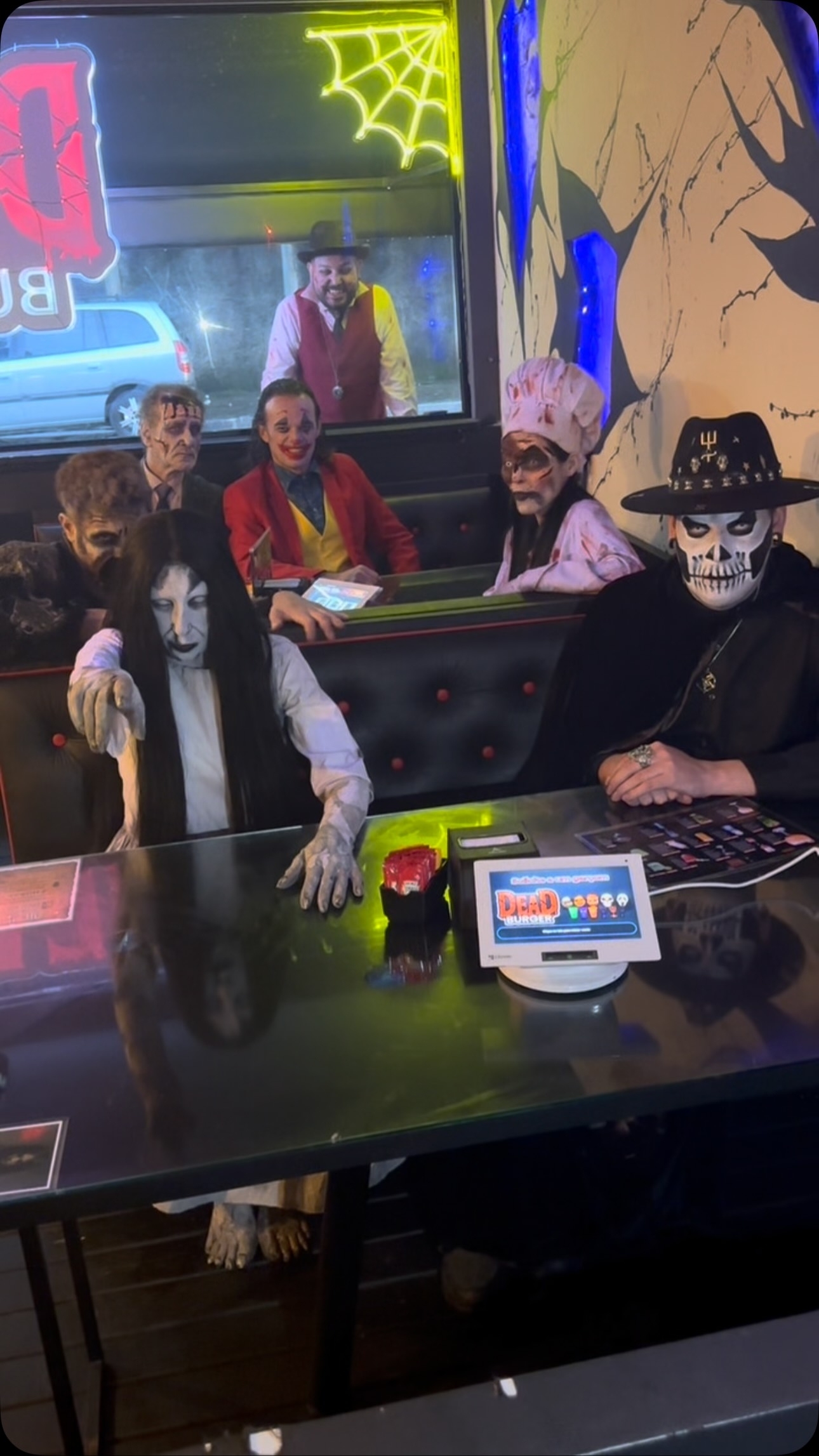 Restaurante: Dead Burger Tatuapé — 2