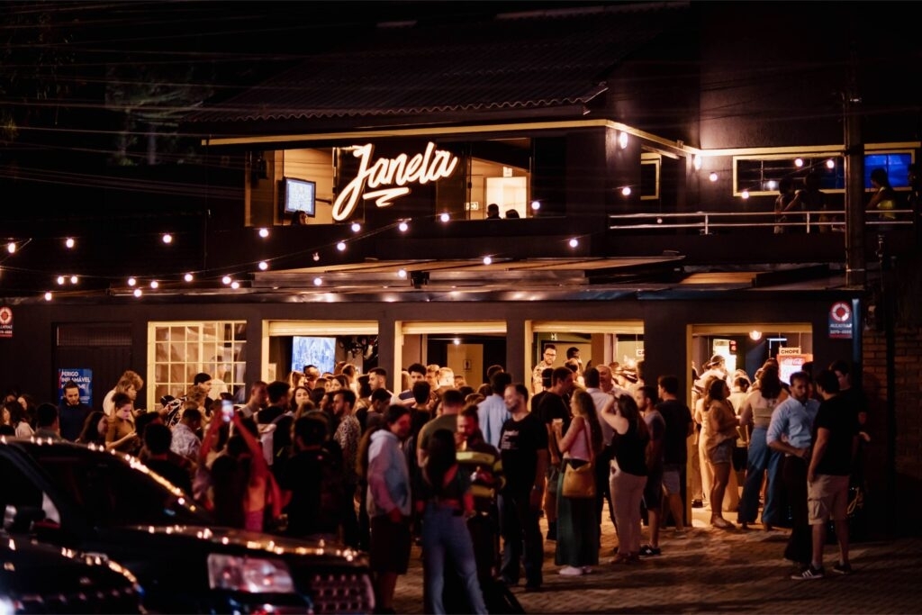Bar: Janela Bar — 2