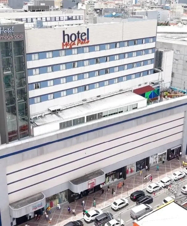 Shopping Mega Polo Moda - Brás