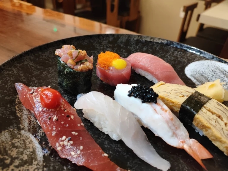 Restaurante: Tanuki Sushi — 4