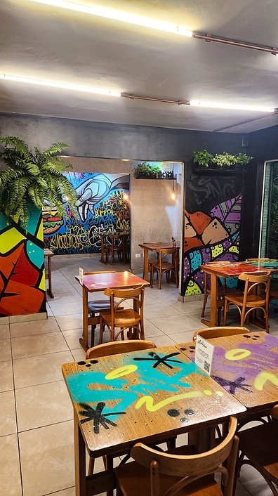 Restaurante: Sina - Burgers, Wraps e Saladas - Água Verde