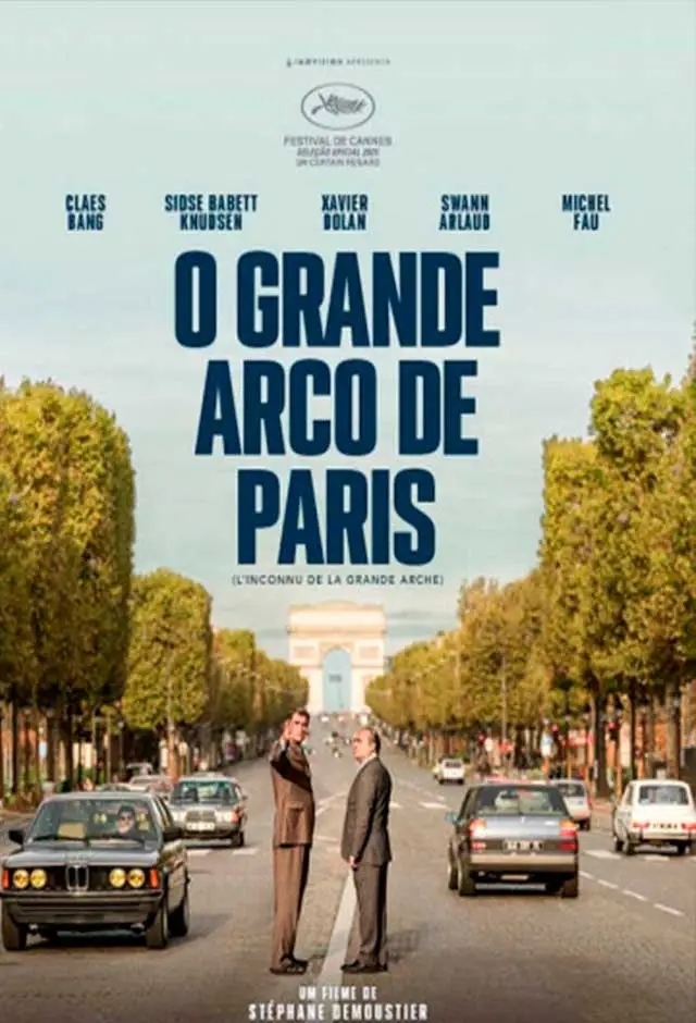 O Grande Arco De Paris