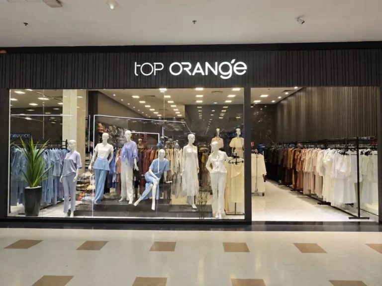 Shopping: Shopping Mega Polo Moda - Brás
