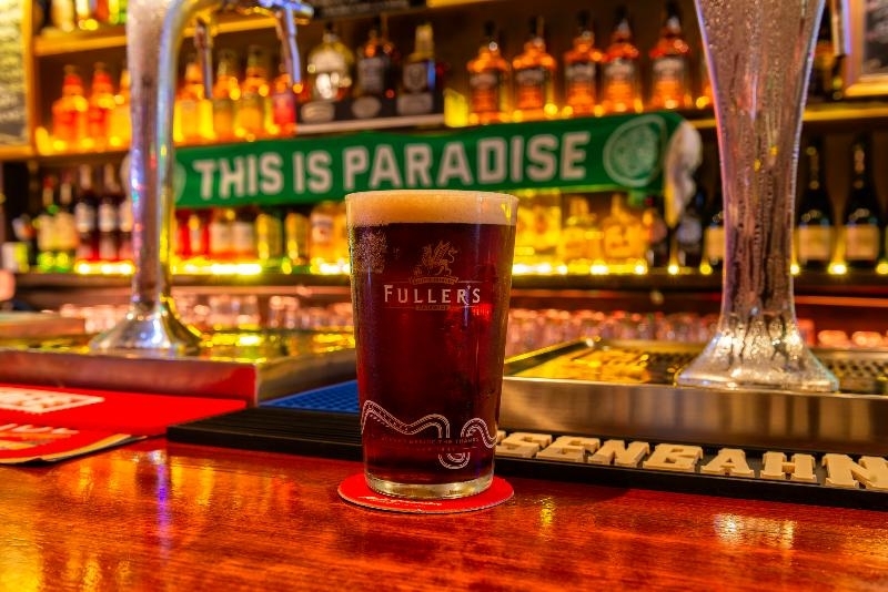 PARTISANS PUB